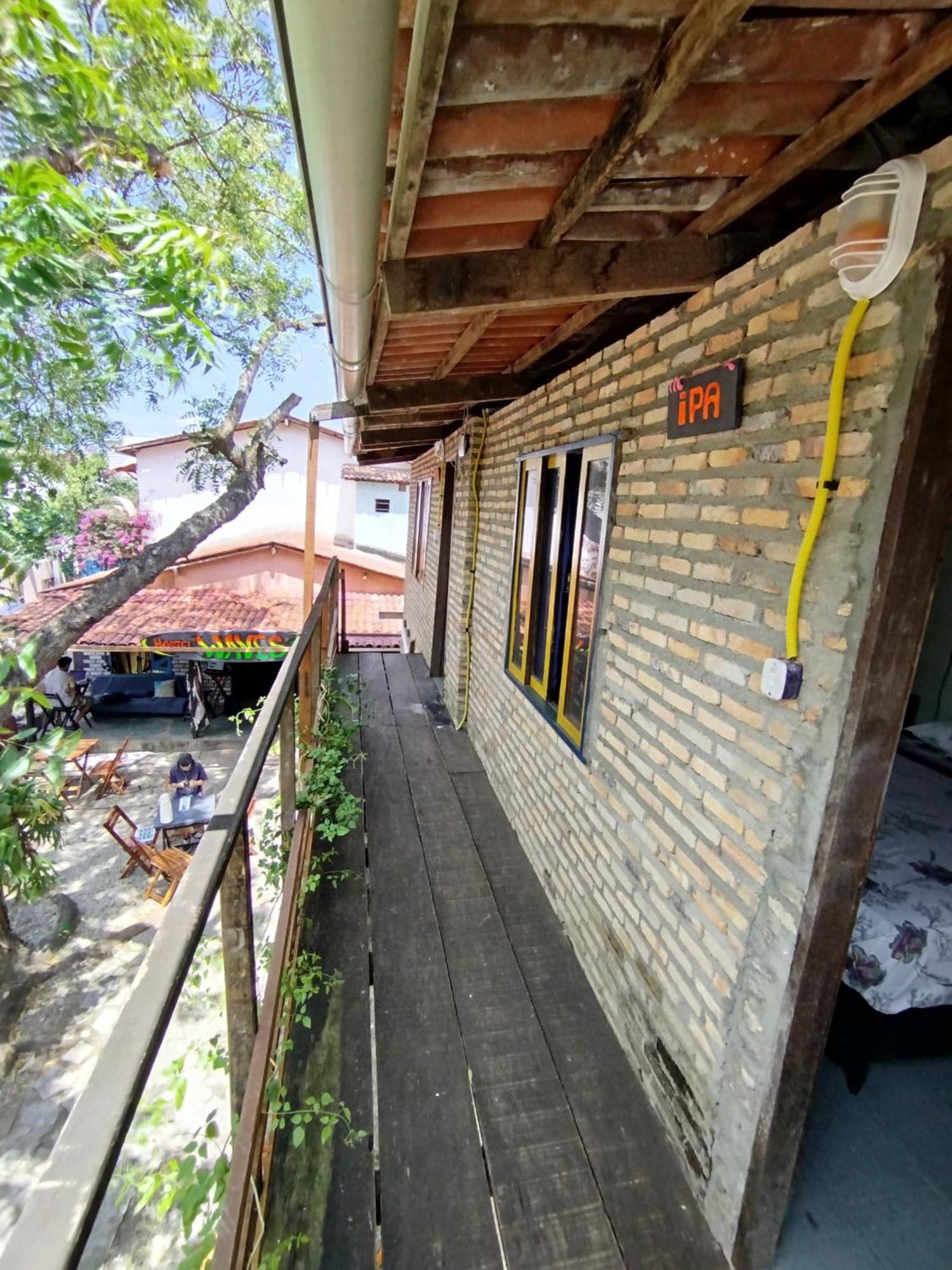 Waves Hostel & Pub Praia de Pipa 外观 照片